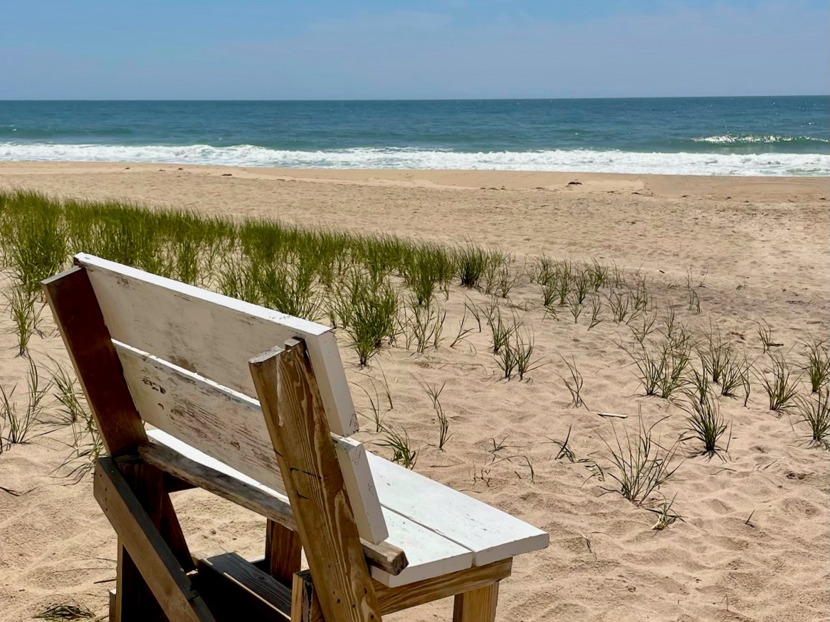 The Ultimate Hamptons Beach List (2025 Local&nbsp;Guide)